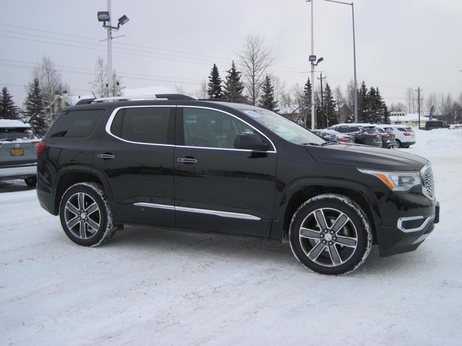2019 black /black GMC Acadia Denali AWD (1GKKNXLS8KZ) with an 3.6L V6 DOHC 24V engine, 6A transmission, located at 9530 Old Seward Highway, Anchorage, AK, 99515, (907) 349-3343, 61.134140, -149.865570 - Loaded GMC Acadia Denali AWD come take a test drive. - Photo #3
